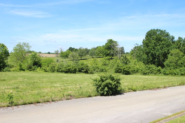 12-15 Fieldstone Dr, Lawrenceburg, KY 40342